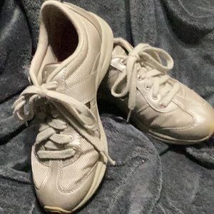 Womens Easyspirit athletic Shoes 6 good soles